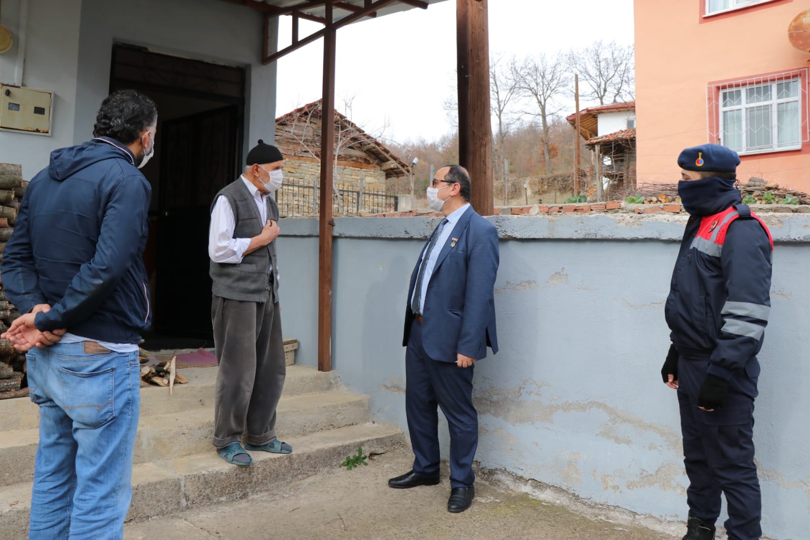 KAVAKLI ŞEHİT BABASINDAN DUYGU DOLU ZİYARET