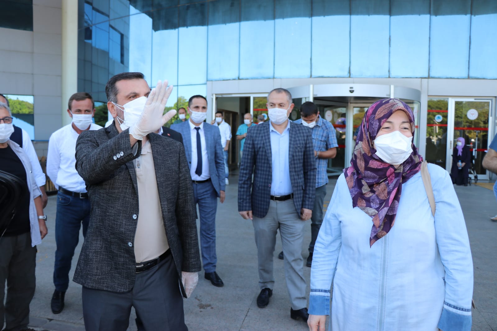 BAŞKAN SARICAOĞLU, KORONAYI YENDİ