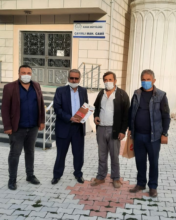 MHP Kavak Teşkilatı Muhtarları ziyaret ediyor MHP Kavak Teşkilatı Muhtarları ziyaret ediyor