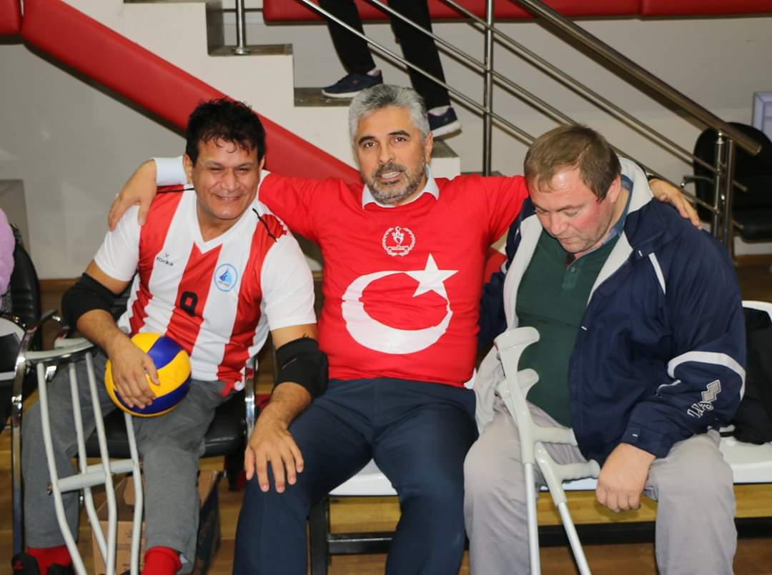 Aksu: Engelleri Birlikte Aştık Aksu: Engelleri Birlikte Aştık