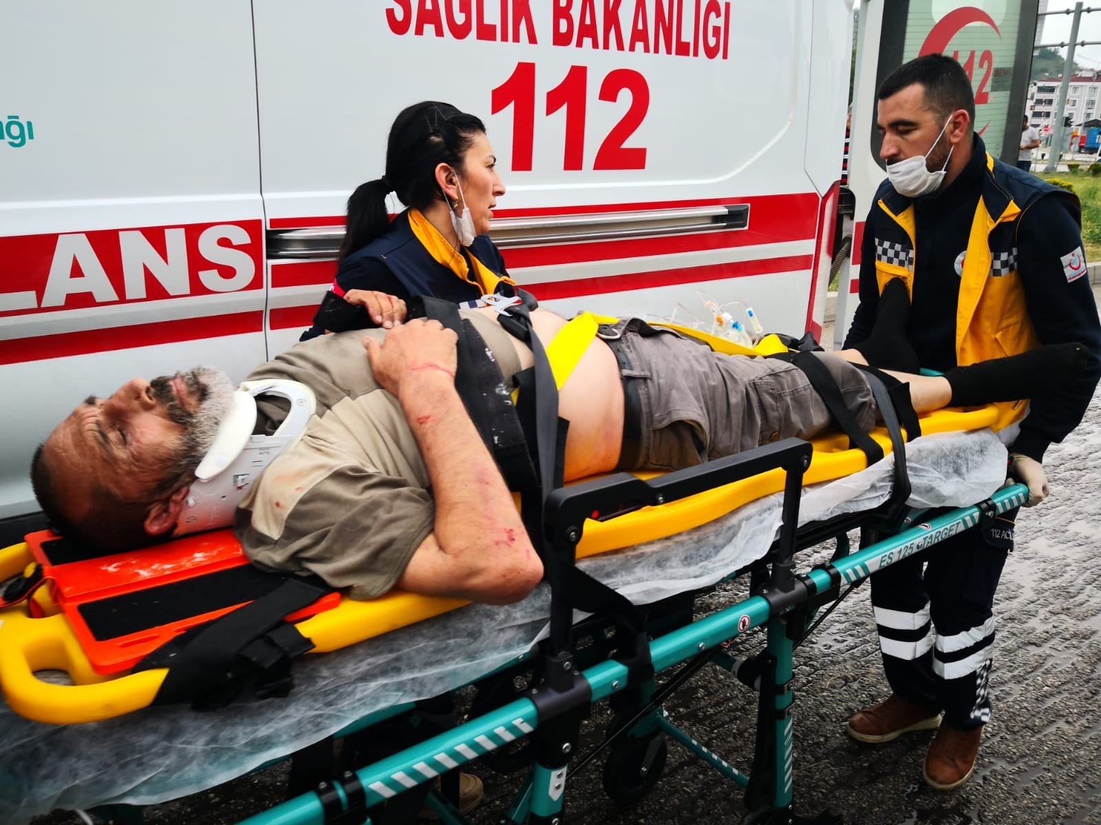 SAMSUN'DA TIR DEHŞETİ  5 YARALI