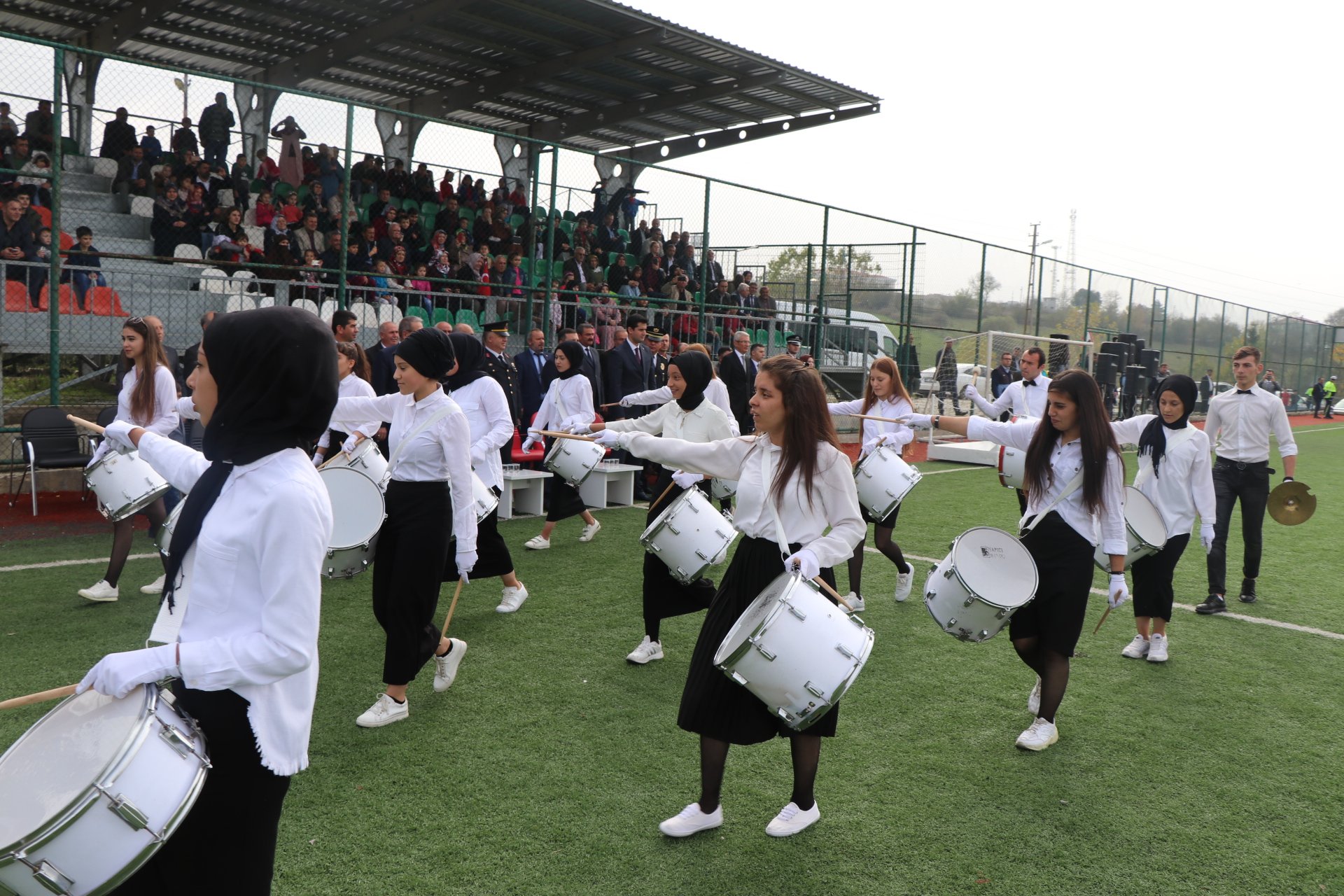  Kavak’ta çoşkulu kutlama