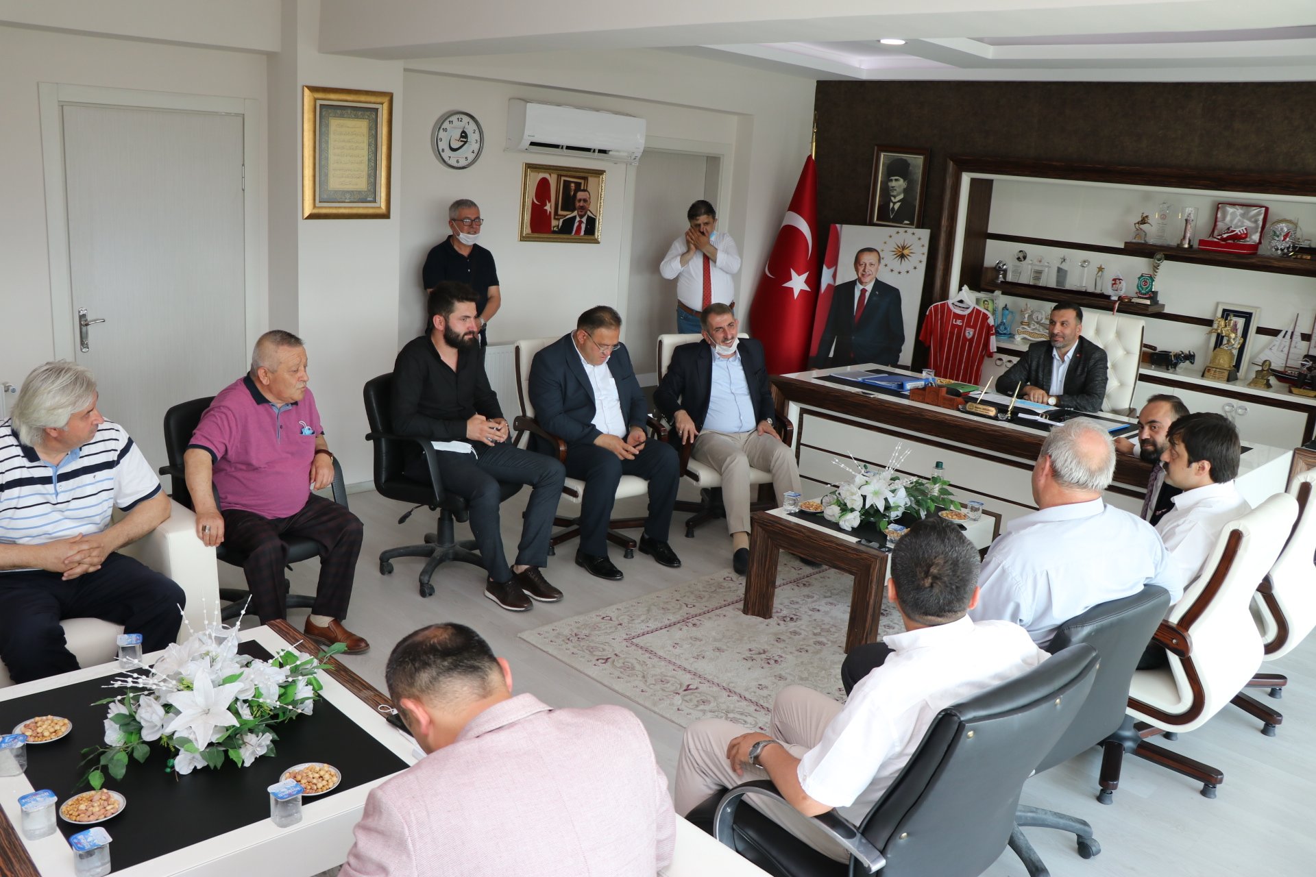 KAVAK HIZLA GELİŞİYOR