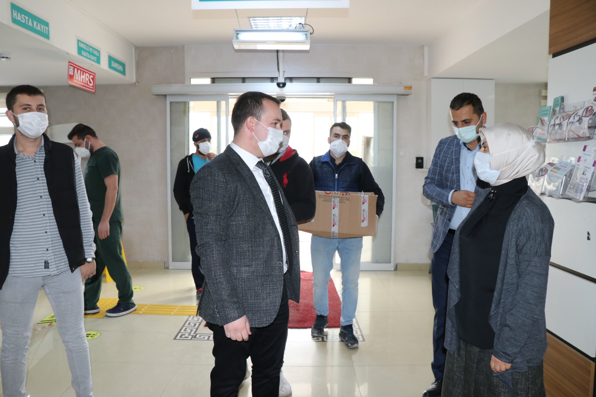 KAVAK’TA SAĞLIK ÇALIŞANLARINA TATLI TEŞEKKÜR