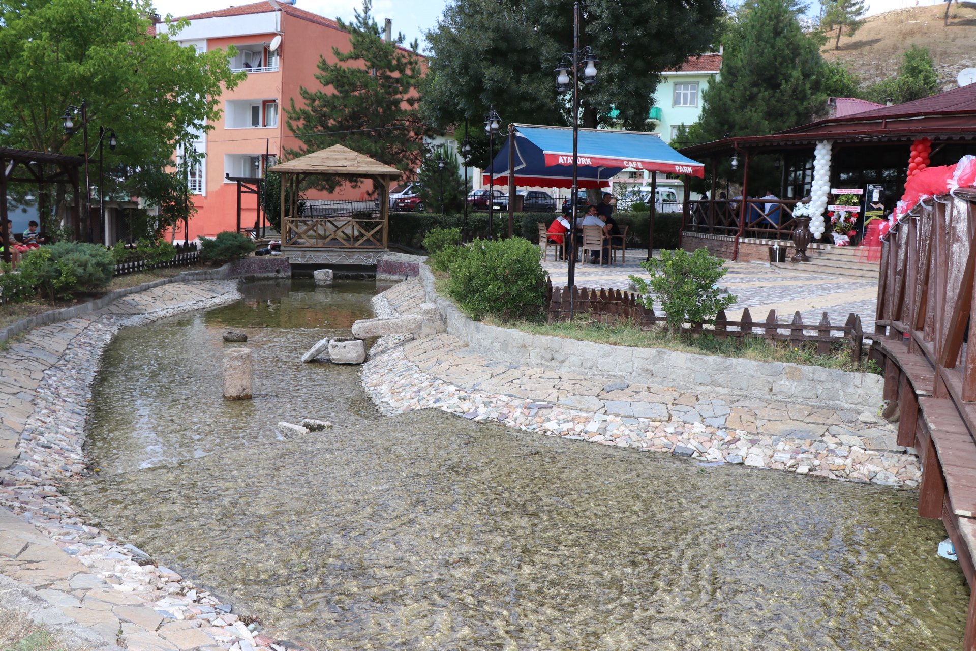 MEYDAN CAFE YENİLENDİ