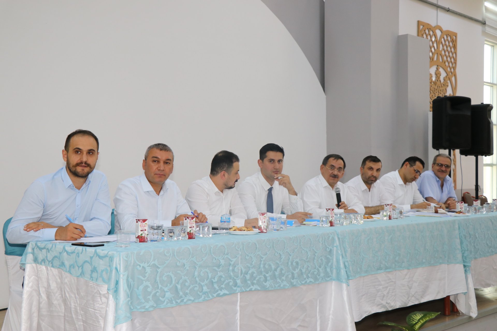 ETKİN BİÇİMDE SAHAYA İNİYORUZ