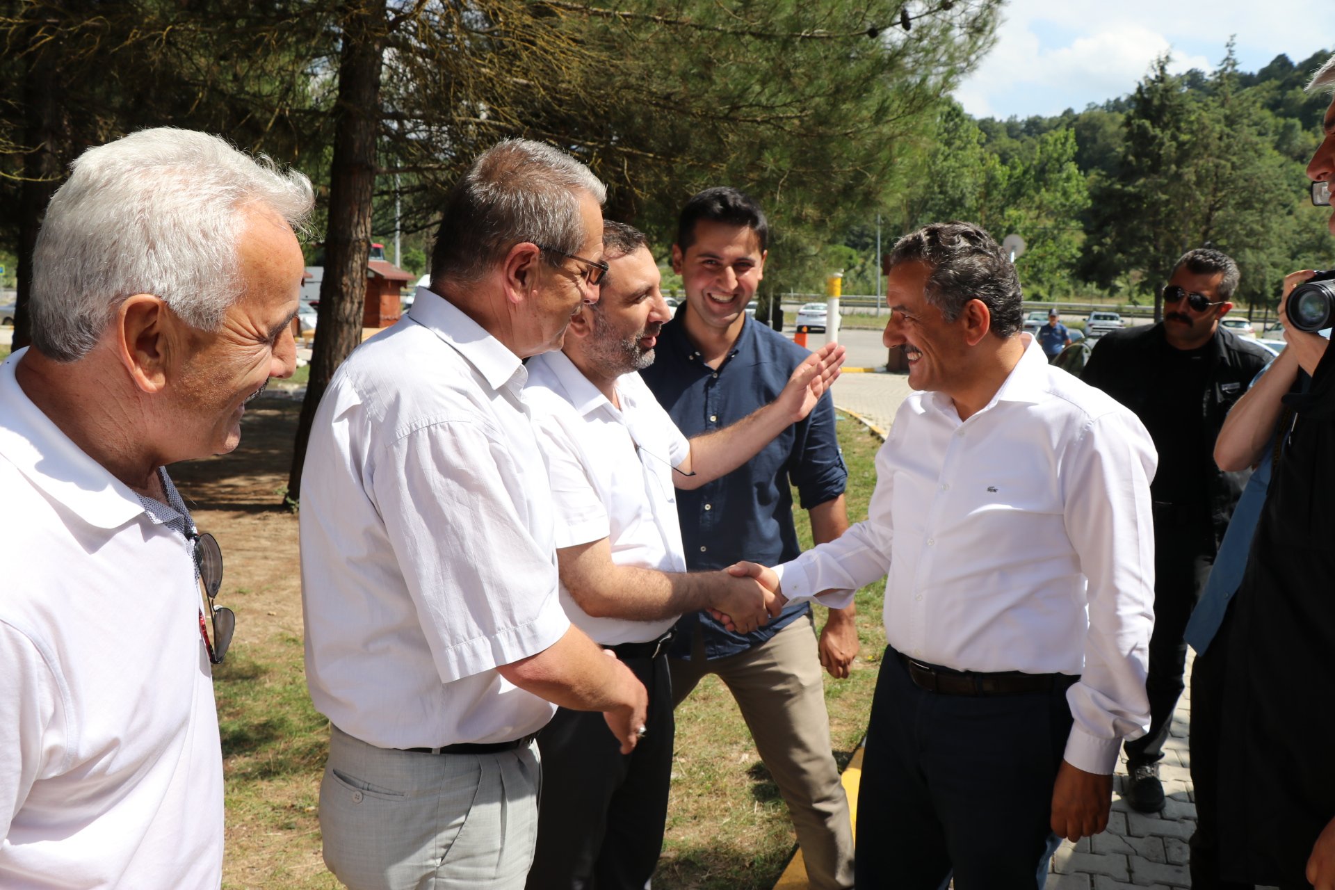 NEFES ALMAK İSTEYEN GELSİN