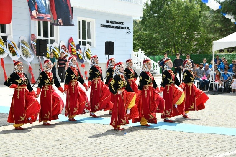 ÖRNEK İNSANLARDAN EĞİTİME ÖRNEK YATIRIM ÖRNEK İNSANLARDAN EĞİTİME ÖRNEK YATIRIM