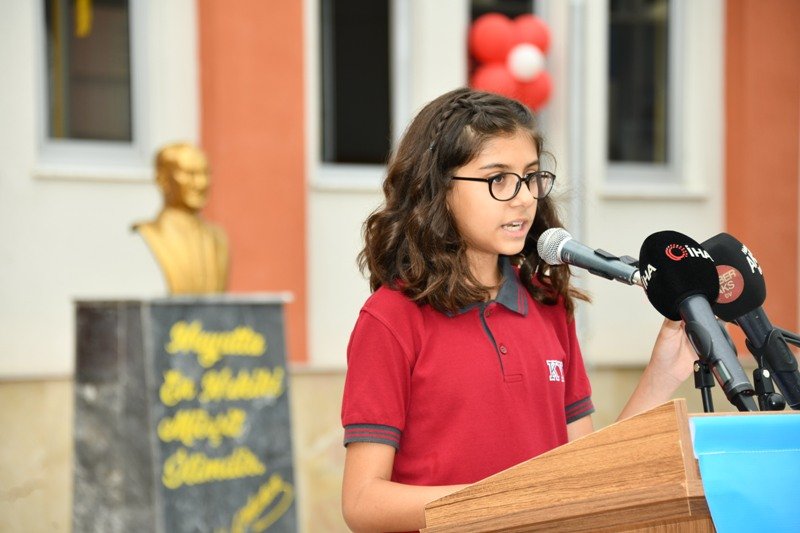 Hedefe birlikte yürüyeceğiz Hedefe birlikte yürüyeceğiz