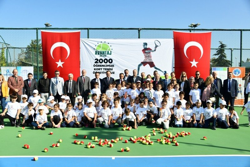 2 bin öğrenci korta çıkacak 2 bin öğrenci korta çıkacak