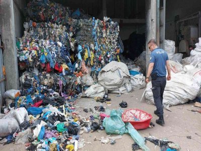 2 TON ATIK ALTINDA CAN VERDİ