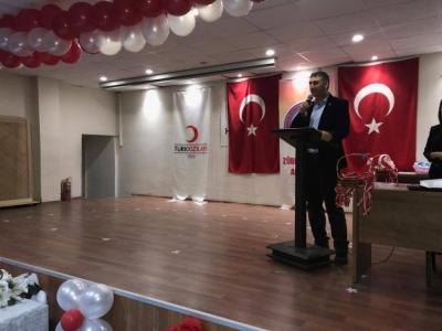 Velilere teşekkür, miniklere madalya