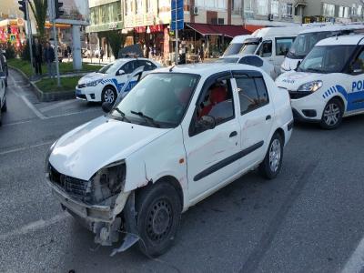 Samsun’da otomobiller çarpıştı: 1 yaralı
