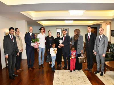Validen alkışlanacak hareket
