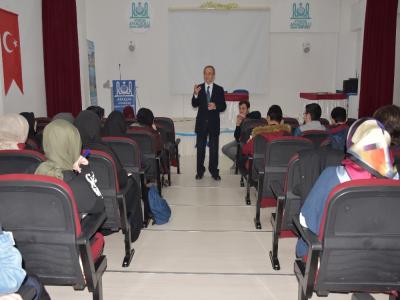 Lise öğrencileri Yazarlık Atölyesinde buluştu
