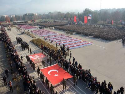 6 bin 300 Mehmetçik yemin etti
