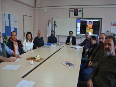 Özel öğrenciler için okuma-yazmayı kolaylaştıran proje: “Hecele, Grupla Yazmayı Bardakla Kolayla”
