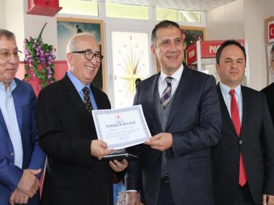 İş adamlarından öğrencilere laboratuvar
