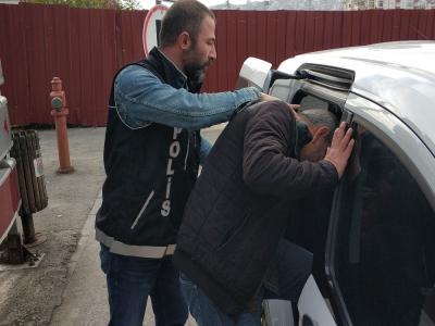 Uyuşturucu ticaretinden tutuklandı
