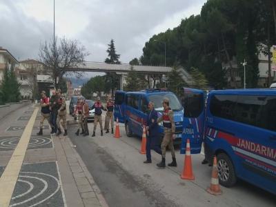 Telefon kablosu hırsızları tutuklandı
