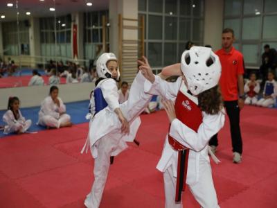 İlkadım’ın sporcu ordusu
