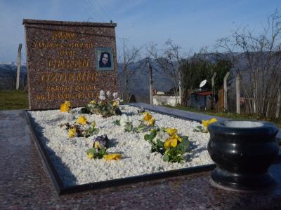Ceren’in sosyal medya paylaşımı, mezar taşına işlendi
