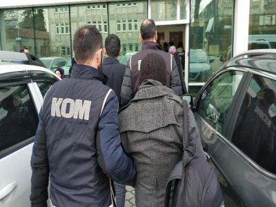 Samsun’da FETÖ’den 2 kişiye adli kontrol, 5 kişinin gözaltı süresi uzatıldı
