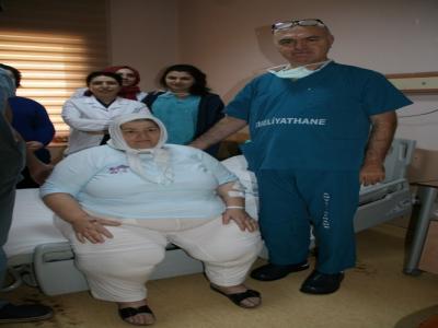 156 kiloluk kadına hayati müdahale
