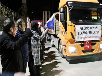 Samsun’dan 2 TIR yardım gönderildi