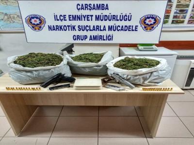 Uyuşturucu operasyonu: 2 gözaltı
