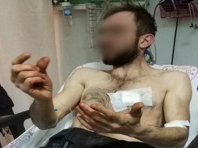 Hedefe attı kendini vurdu