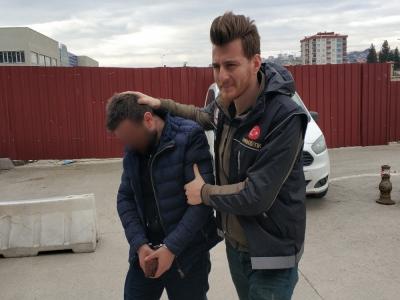  Uyuşturucu ticaretine tutuklama