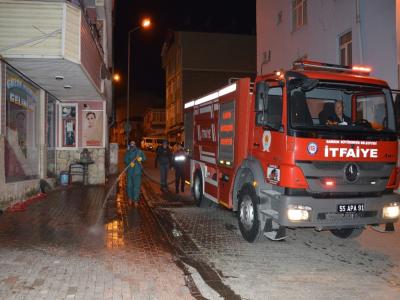Havza’da cadde ve sokaklar dezenfekte ediliyor
