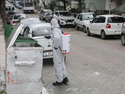 Atakum’un ‘hijyen timi’ cadde, park ve camilerde
