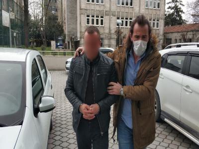 Uyuşturucu ticaretine 2  gözaltı