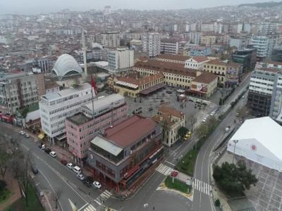 Samsun’da vatandaşlar çağrıya uydu, boş sokaklar havadan görüntülendi
