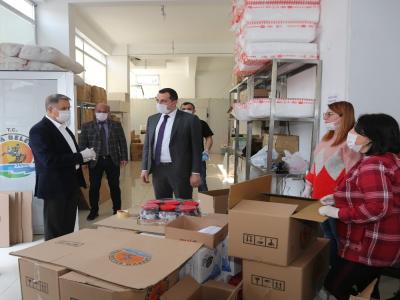 Başkan Deveci: “Komşusu açken tok yatan bizden değildir”
