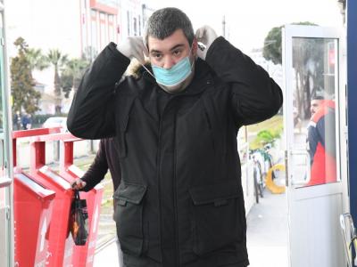 Toplu ulaşım araçlarında maskeler Büyükşehir’den