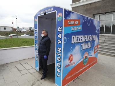 Korona virüsüne karşı 'Dezenfekte Tüneli'