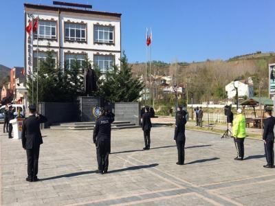 Alaçam’da sosyal mesafeli Polis Haftası
