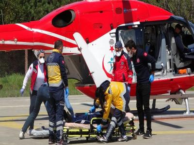 Ambulans helikopterle yetiştirildi