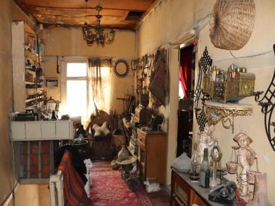 Dışı gazoz kapaklı ev ilgi çekiyor
