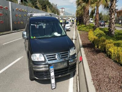 Samsun’da hafif ticari araçla otomobil çarpıştı: 1 yaralı
