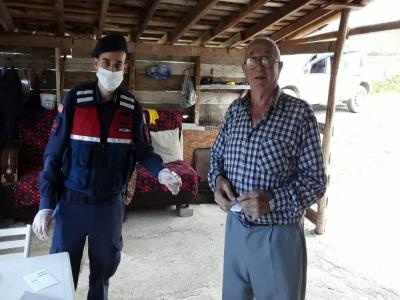 Yeter ki sizler evinizde kalın
