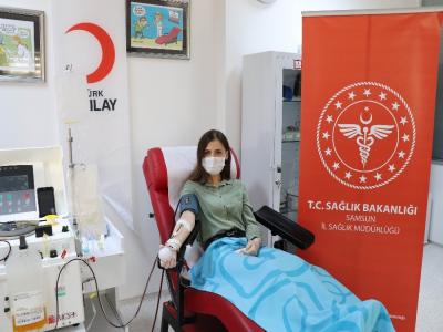 Koronayı yendi plazma bağışçısı oldu