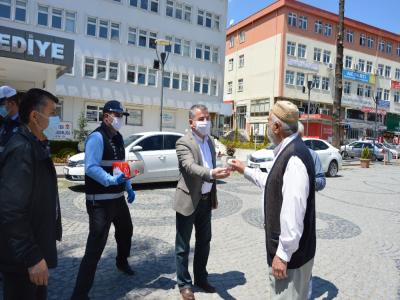 Havza Belediyesi’nden yaşlılara Borel ve maske
