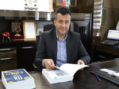 Başkan Doğan’ndan 555 öğrenciye soru bankası

