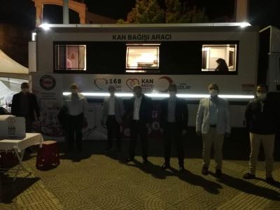 Stoklar azalınca memurlar kan bağışına koştu
