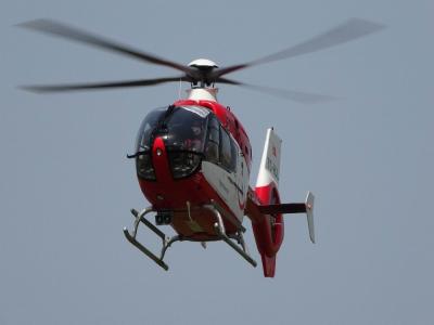 Kalp krizi geçiren şahıs ambulans helikopterle hastaneye yetiştirildi
