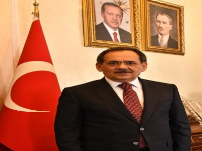 Samsun protokolü vatandaşın bayramını kutladı
